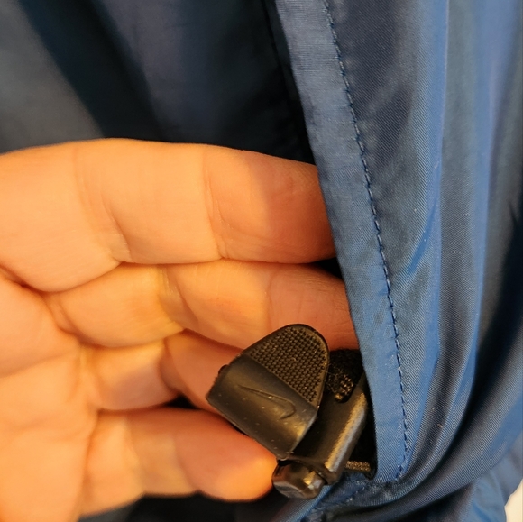 Nike LIVESTRONG Jacket, M, Blue - Picture 5 of 10